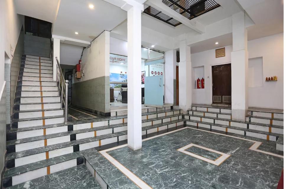 Vishal Hotel By Comfort Rooms New Delhi Exterior photo